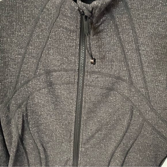 Lululemon Define Jacket - Size 8 - Picture 7 of 7